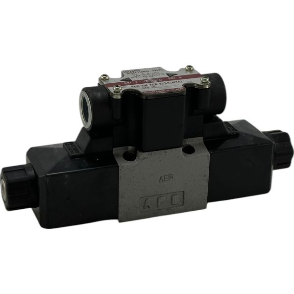 Гидрораспределитель HD-3-3W-AEB-025A-WYA1 TOYO-OKI 