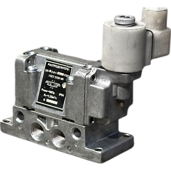 Пневмораспределитель 232-12-01